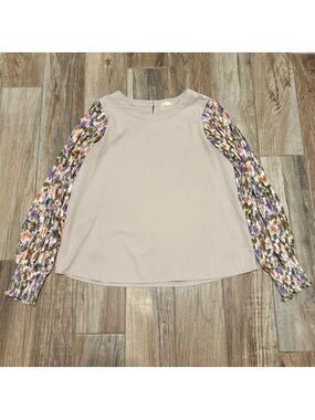 Entro Beige Top with  Multicolor Floral Balloon Sleeves